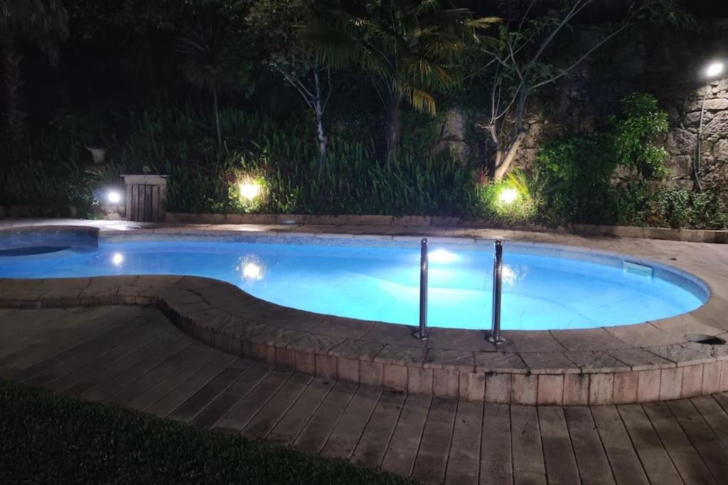 Pool House Au Coeur Du Geres A Rio Caldo Villa Екстериор снимка